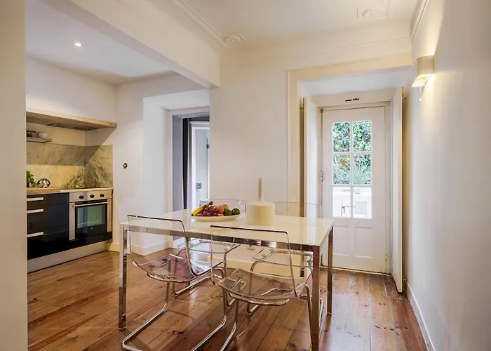 Romantic Gem In Santos Apartment Lissabon