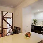 Romantic Gem In Santos Apartman *