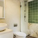 Romantic Gem In Santos Apartman *